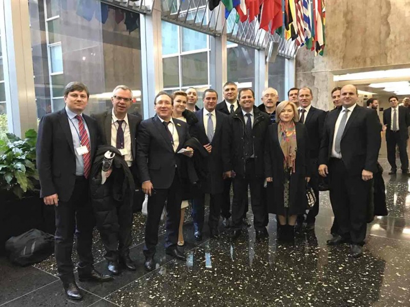 Щодо участі у Національному молитовному сніданку в США